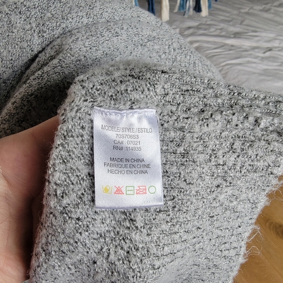 FUNDAY Sweater - Picture 5 of 6